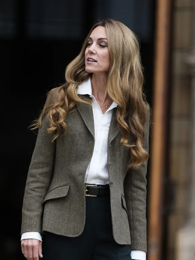 Rambut Pirang Kate Middleton Dituding Hasil Pakai Wig, Eks Penata Rambut Putri Diana Bersuara