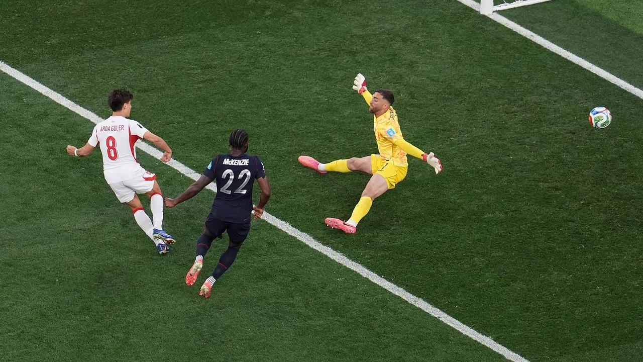 FOTO: Turki Tutup Piala Dunia 2026 dengan Kemenangan Dramatis atas Amerika Serikat