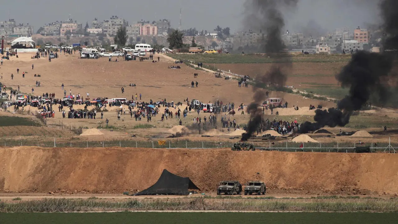 Warga Palestina Kembali Protes di Jalur Gaza