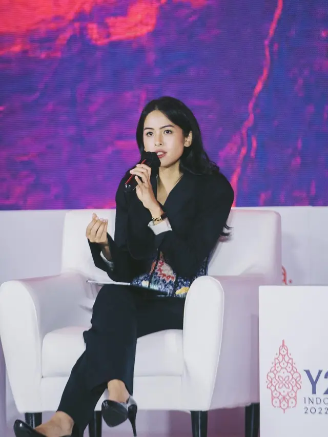 Tips Maudy Ayunda untuk Beri Kesan Pertama yang Baik dengan Lawan Bicara