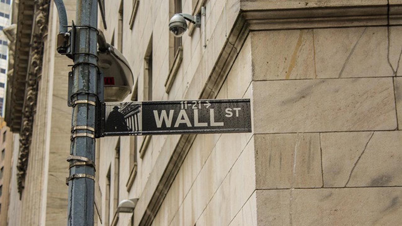 Ke Mana Perginya Uang Saat Harga Saham Turun?