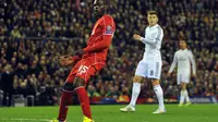 Balotelli terus mendapatkan kecaman akibat belum juga tajam di Liverpool (PAUL ELLIS / AFP)