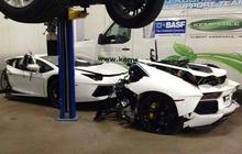 Ngerinya Lamborghini Aventador patah jadi dua
