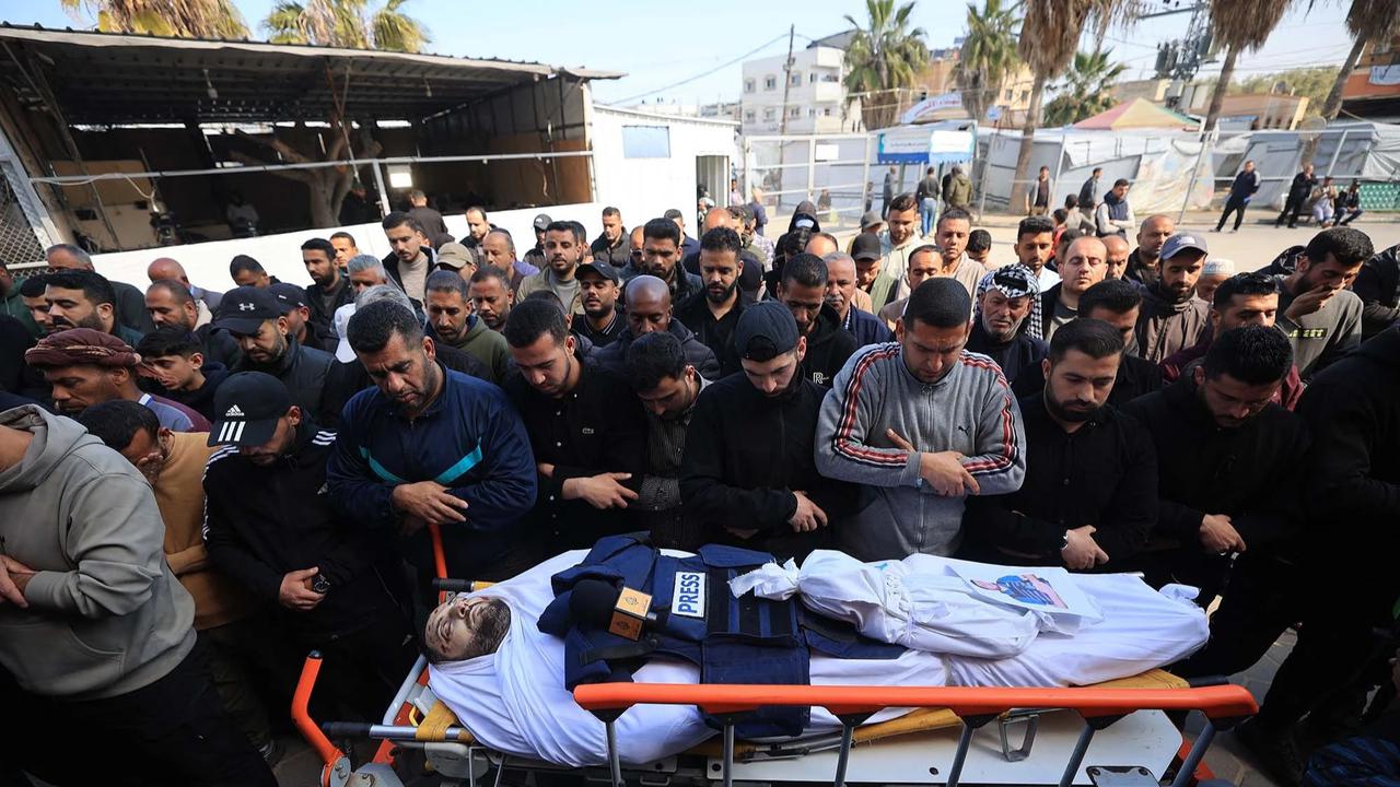 FOTO: Jurnalis Al Jazeera Tewas dalam Serangan Drone di Gaza
