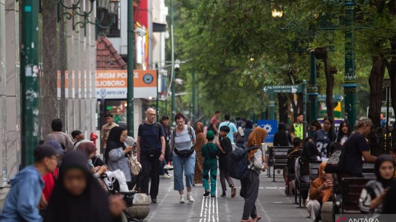 Kemenekraf Sebut Libur Lebaran Jadi Momentum Wisata Lebaran Terbesar di Indonesia