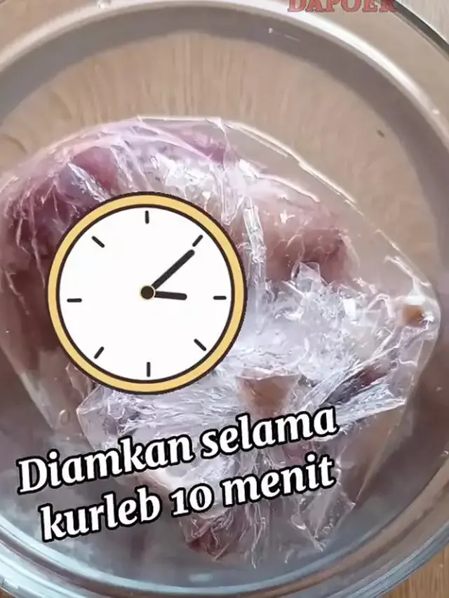 Rendam Daging Ayam Beku Dalam Larutan Selama 7-10 Menit