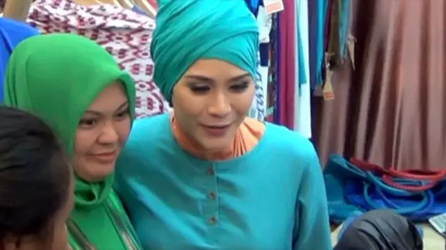 Zaskia Adya Mecca Enggak Mau Kalah dengan Suami