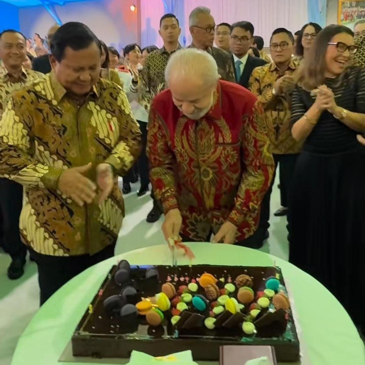 Prabowo dan Presiden Brasil Rayakan Ultah Bareng di Istana
