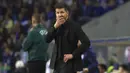 <p>Meski sejak awal pertandingan tersebut tak akan mengubah nasib Atletico Madrid yang gagal lolos ke babak 16 besar, setidaknya Simeone dan skuad asuhannya bisa masuk ke Liga Europa jika laga berakhir imbang. (AP/Luis Vieira)</p>