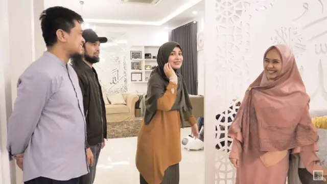 Oki Setiana Dewi