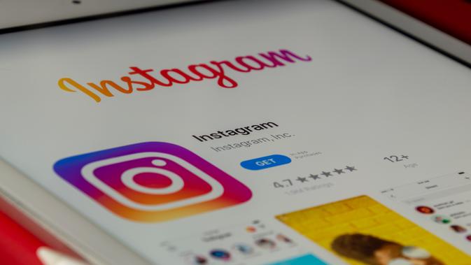 Ilustrasi instagram. (Photo by Souvik Banerjee on Unsplash)
