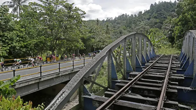 Menyusuri Jejak Tambang di Sumatera Barat pada Etape 6 Tour de Singkarak 2016