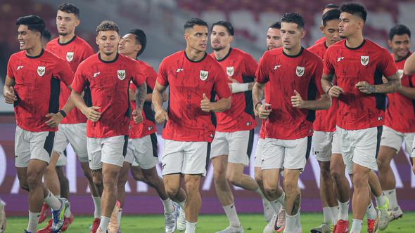 <p>Latihan resmi&nbsp;Timnas Indonesia jelang pertandingan melawan China di SUGBK, Jakarta, Rabu (4-6-2025). (Bola.com/Bagaskara Lazuardi)</p>