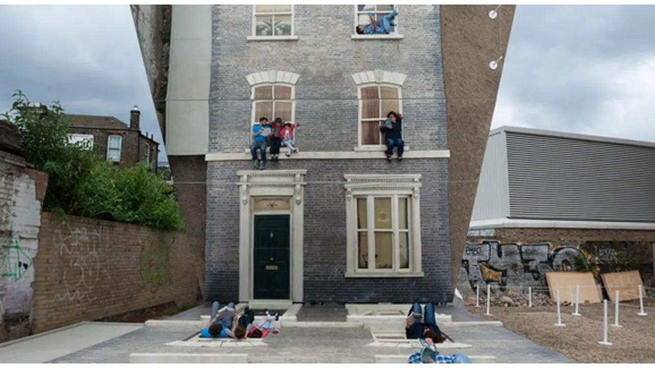 Dalston House (c) domusweb.it