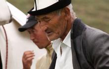 5 Maret Hari Topi Nasional di Kyrgyzstan, Topi Tradisional Bermakna Sakral