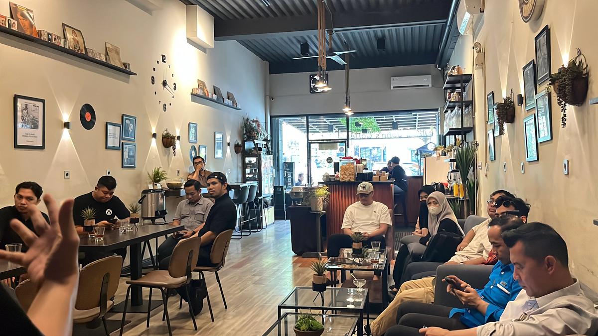 IEG Perluas Kemitraan Nonton Bersama Resmi di Makassar, Tingkatkan Kesadaran Pelaku Usaha terhadap Hak Siar