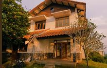 Potret Rumah Mewah Cita Citata di Bandung Sudah Lama Tak Dihuni, Halaman Luas & Kondisinya Masih Terawat