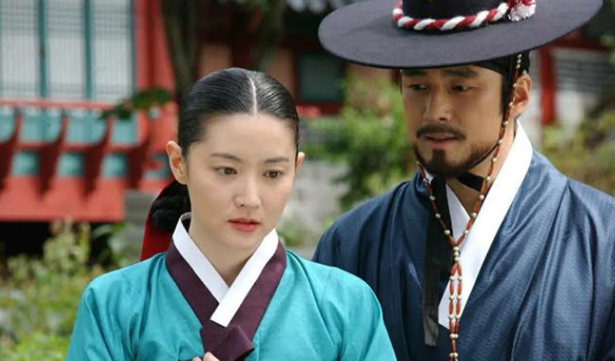 10. Jang Geum<br>