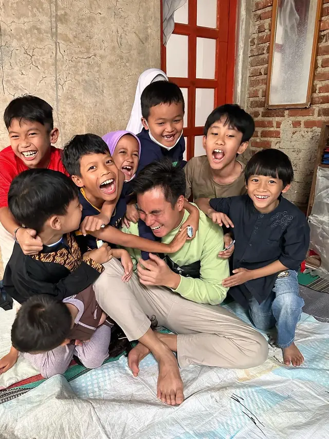 Baim Wong akan renovasi tempat mengaji (Instagram/baimwong)