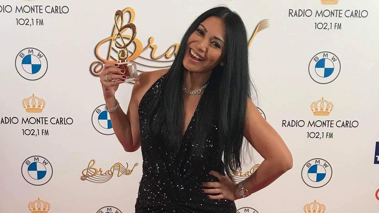 [Fimela] Anggun C Sasmi