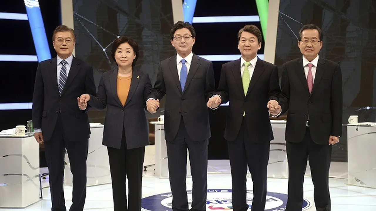 Kandidat Pilpres Korea Selatan 2017, dari kiri ke kanan; Moon Jae-in, Sim Sang-Jung, Yoo Seung-Min, Ahn Cheol-Soo, dan Hong Joon-Pyo (Jung Yeon-je/AFP via AP)