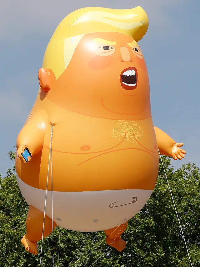 Balon Bayi Trump