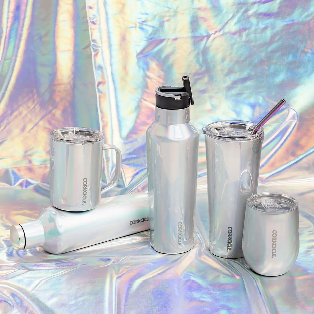 Mengetahui Kelebihan Corkcicle, Si Botol Minum Kekinian yang Berdesain