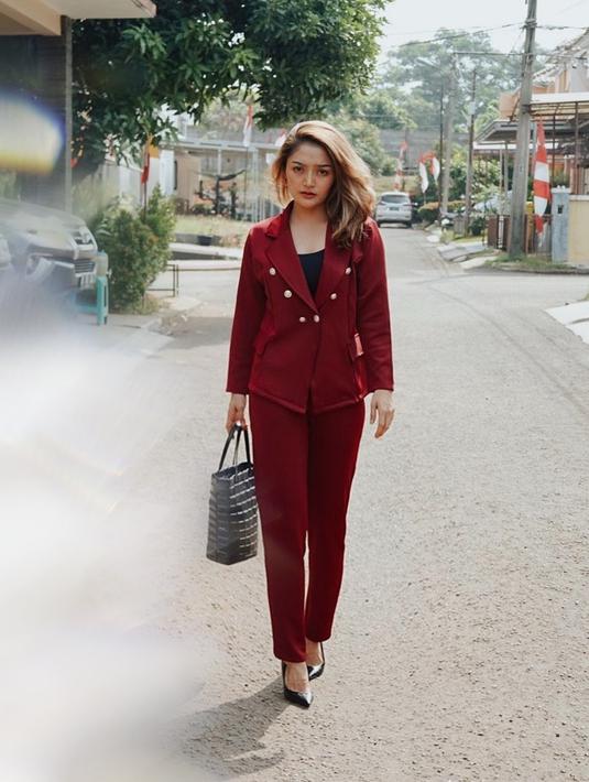 Belum Program Hamil, Siti Badriah Rajin Konsumsi Kurma ...