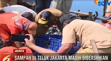 Hingga hari ketiga pengerukan sampah, 40 ton sampah telah diangkat dan masih tersisa 50 ton sampah yang umumnya adalah sampah plastik yang dibuang sembarangan.