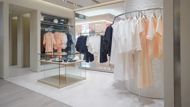 Rekomendasi Busana Timeless untuk Gaya Kasual Modern yang Cocok di Semua Acara