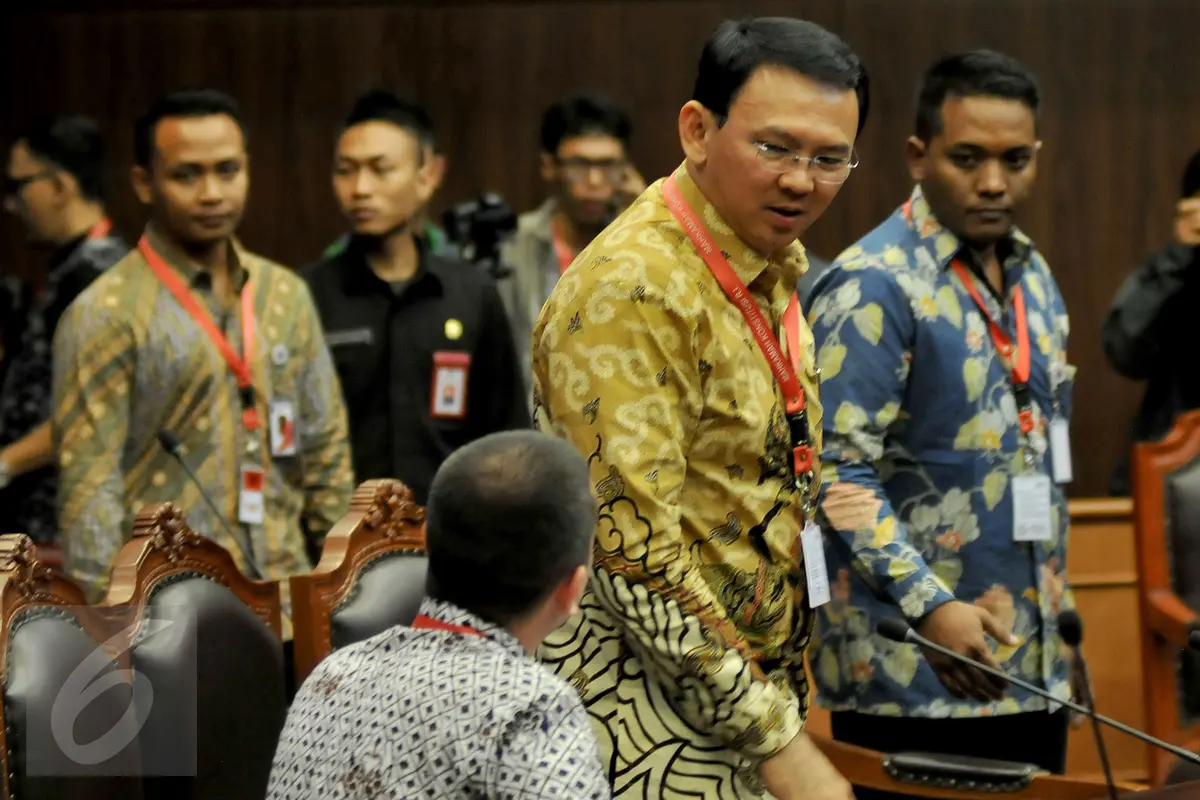 20160822-Ahok Jalani Sidang Perdana Gugatan Cuti di MK-Jakarta