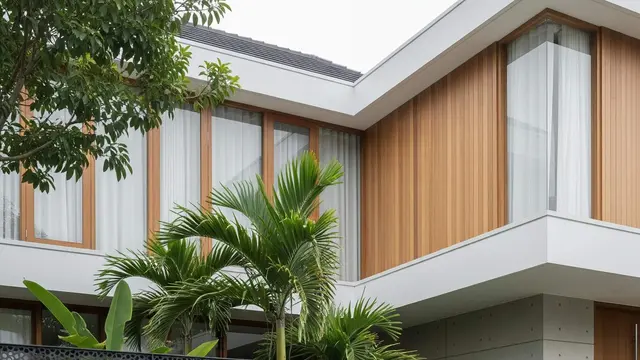 Desain Pagar dari Besi tapi Sulit Dilihat dari Luar