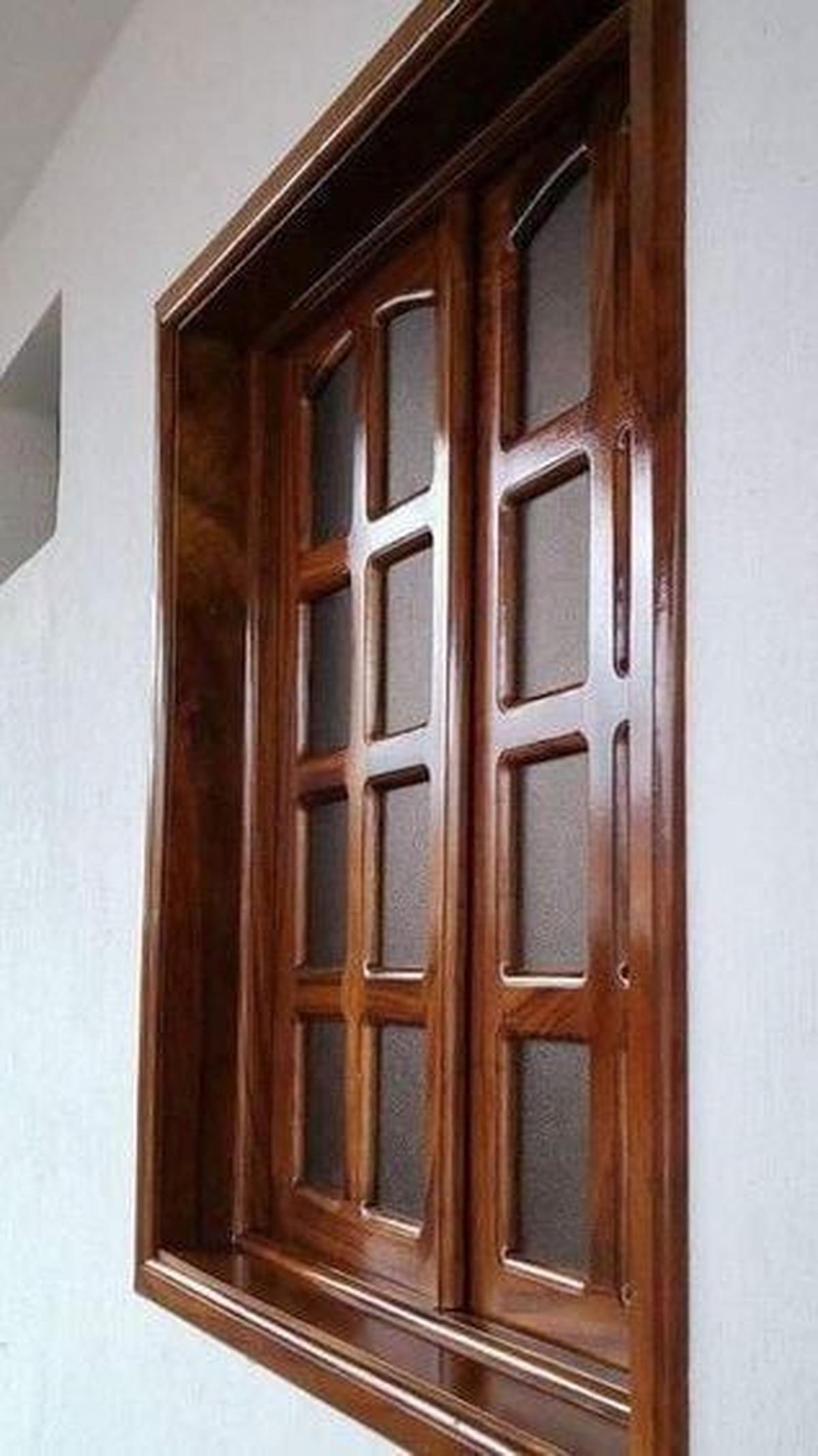 Desain Jendela Kayu Modern