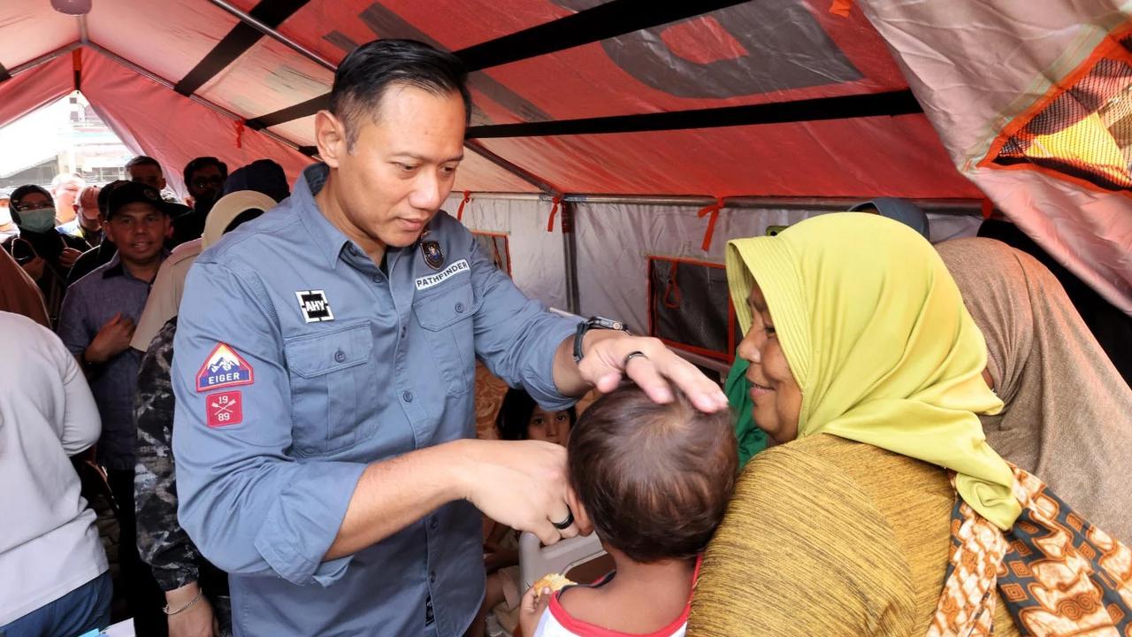 FOTO: AHY Pimpin Langsung Penanganan Cepat Pemulihan Banjir dan Longsor di Aceh Tamiang