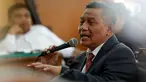 Ahli Pidana dan Hukum Acara, Mudzakir dari UII Yogyakarta memberikan kesaksian dalam sidang praperadilan Setya Novanto di PN Jakarta Selatan, Senin (11/12). Tiga saksi ahli dihadirkan pihak tersangka korupsi e-KTP Setya Novanto. (Liputan6.com/Johan Tallo)