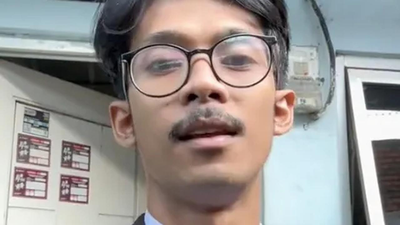 Driver Ojol Lulus Kuliah