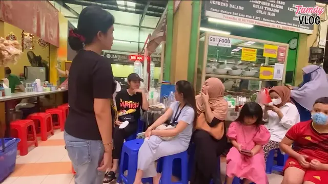 [Fimela] Ussy Sulistiawaty