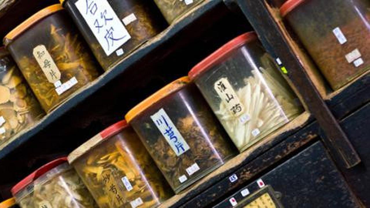 Obat herbal adalah penyebab kanker kandung kemih?