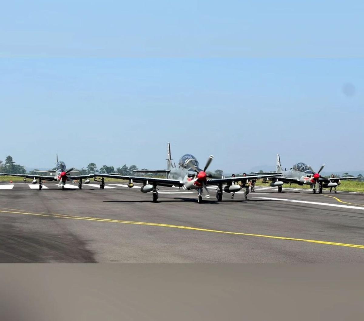 Sebelum hilang kontak dan jatuh di Pasuran, pesawat tempur kebanggaan TNI Angkatan Udara ini juga melakukan berbagai misi operasi serta latihan. <br>