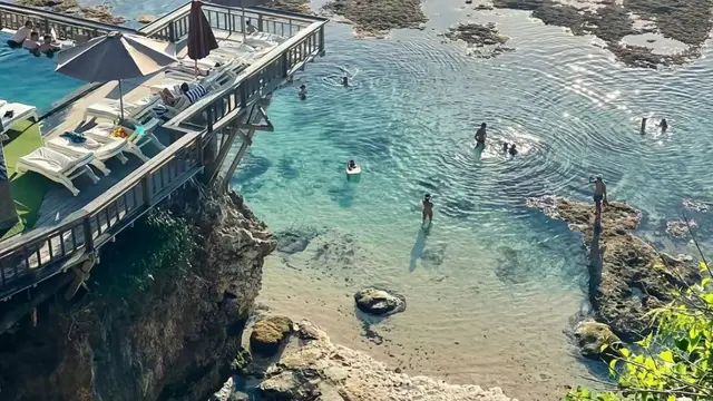 Pantai Nunggalan di Nusa Dua termasuk pantai tersembunyi di Bali