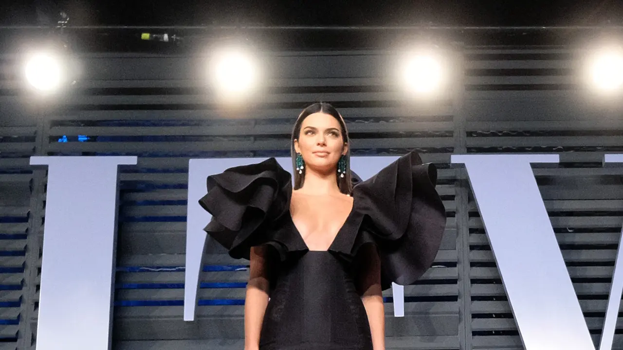 Kendall Jenner Hadiri After Party Oscar