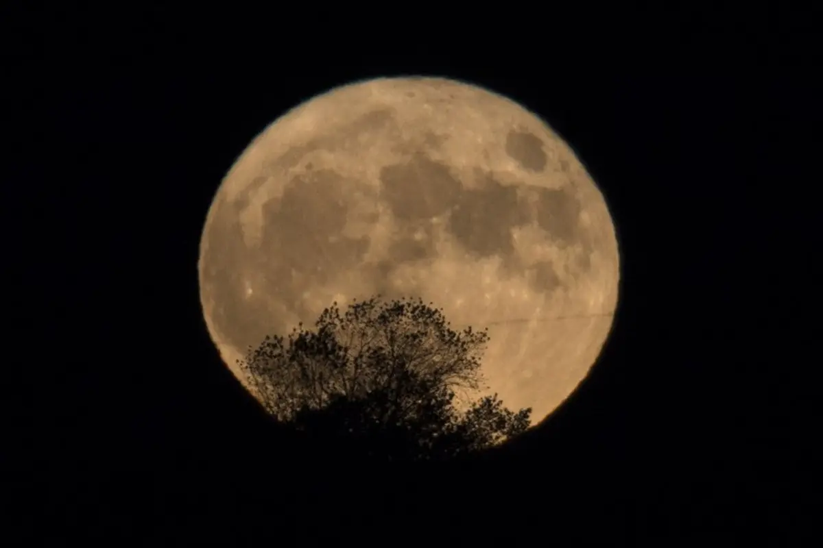 [Bintang] Supermoon