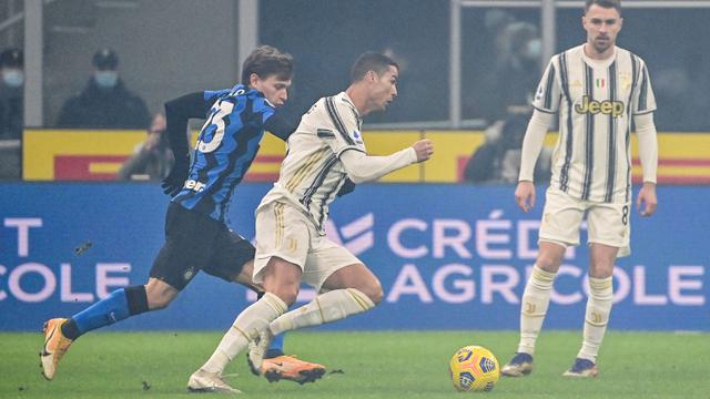 FOTO: Taklukkan Juventus 2-0, Inter Milan Kokoh di Posisi 2