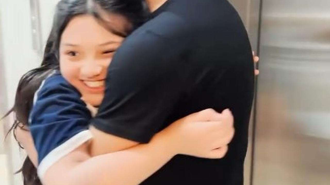 7 Potret Arsy Hermansyah Dapat Hadiah Piano Baru dari Anang dan Ashanty, Senangnya Luar Biasa