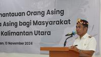 Pj Wali Kota Tarakan Bustan membuka Sosialisasi Pengawasan dan Pemantauan Orang Asing di Kota Tarakan. (Istimewa)