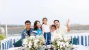 Itulah beberapa rahasia keharmonisan rumah tangga Ruben Onsu dan Sarwendah yang baru saja merayakan ulang tahun pernikahan ke-10. Ruben dan Sarwendah merayakan anniversary pernikahan bersama ketiga anaknya. [Instagram/sarwendah29]