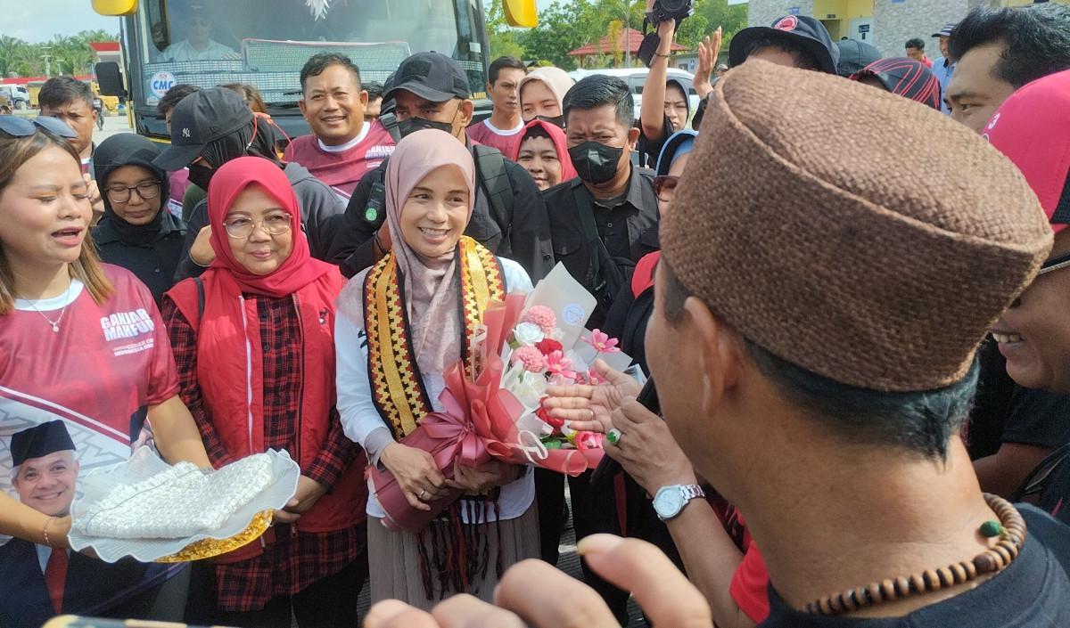 Selain itu, Atikoh menuturkan cara-cara itu bakal efektif apabila ketiga cara itu difasilitasi oleh pemerintah.<br>