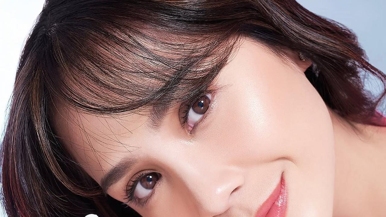Rahasia Kulit Sehat Terhidrasi, Intip Tren Skincare Nagita Slavina yang Bikin Wajah Auto Glowing