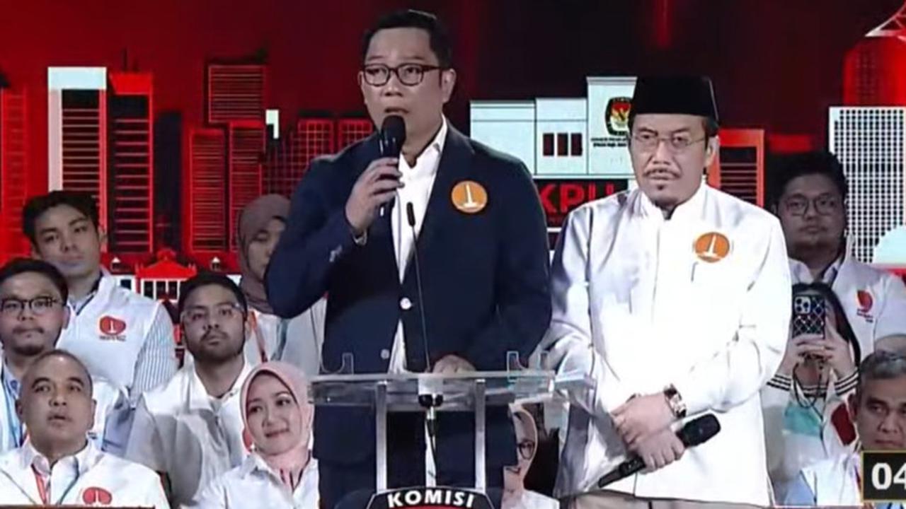 Disinggung Soal Pedagang Sepatu Cihampelas Mati Suri, Begini Jawaban Ridwan Kamil
