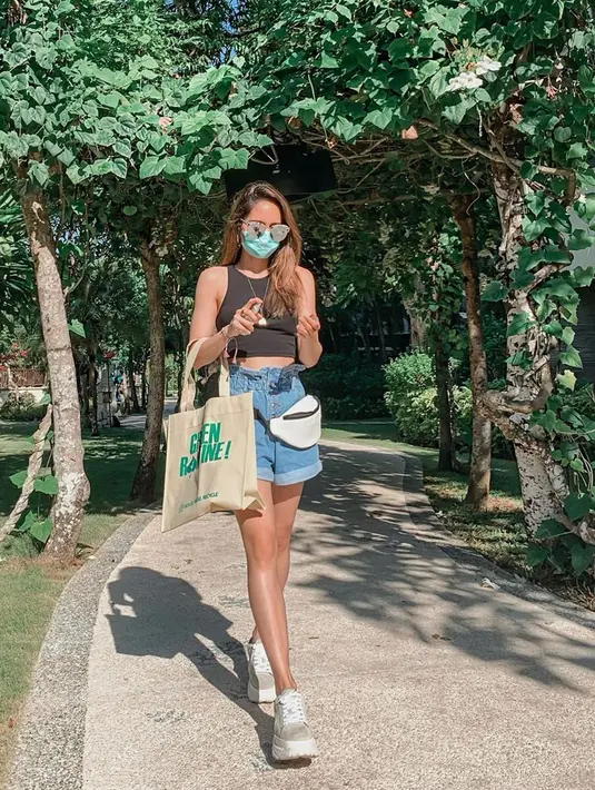 (Instagram/claurakiehl)